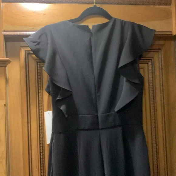 NWT JAYGODFREY GOLDWYN RUFFLE-SLEEVE V-NECK JUMPSUIT IN BLACK SIZE 6 - Picture 5 of 7